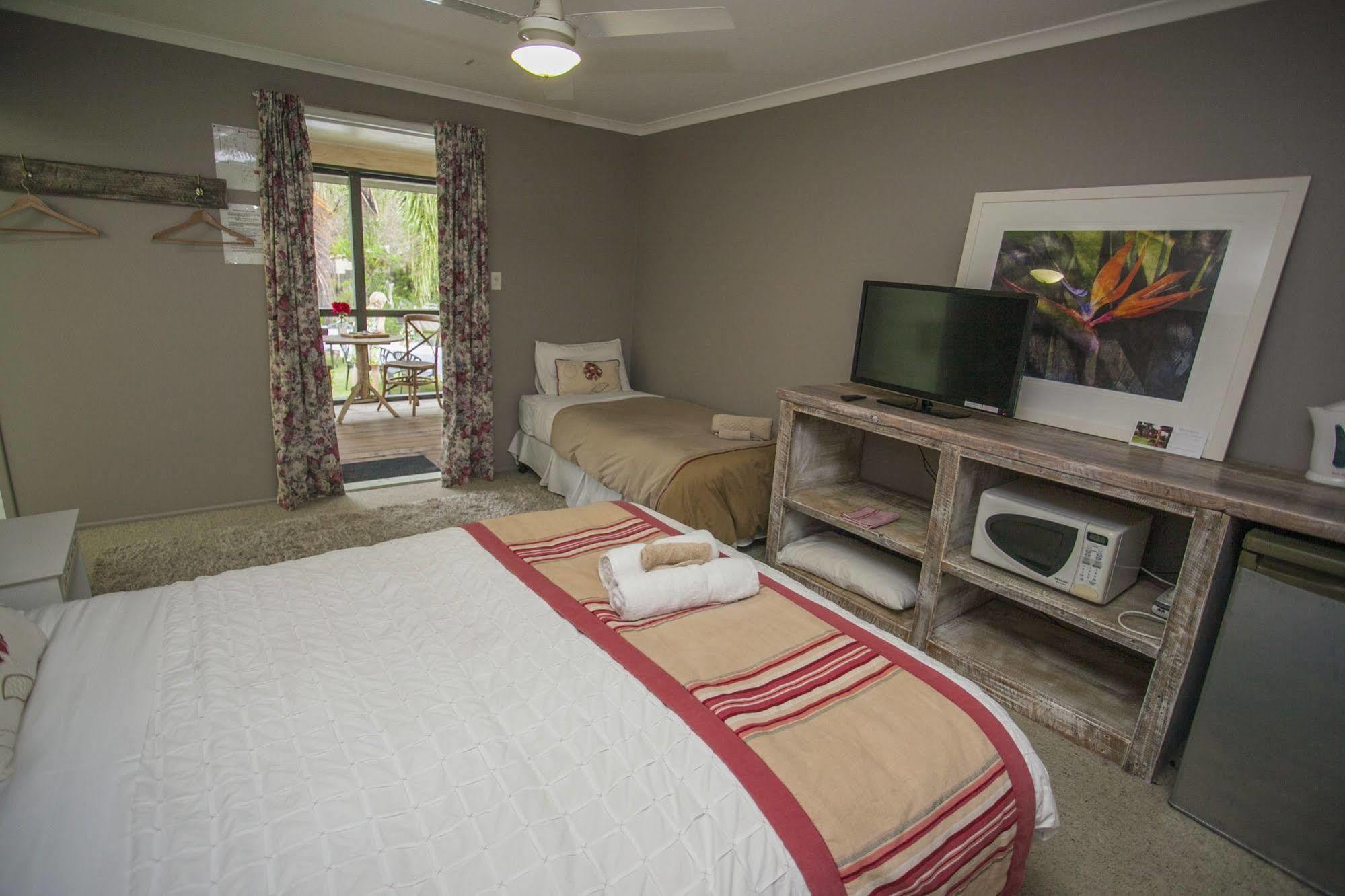 The Laurels Of Chinchilla Hotel Bagian luar foto